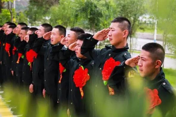 2022年义务兵退伍费是多少?军人退伍后有什么规定?